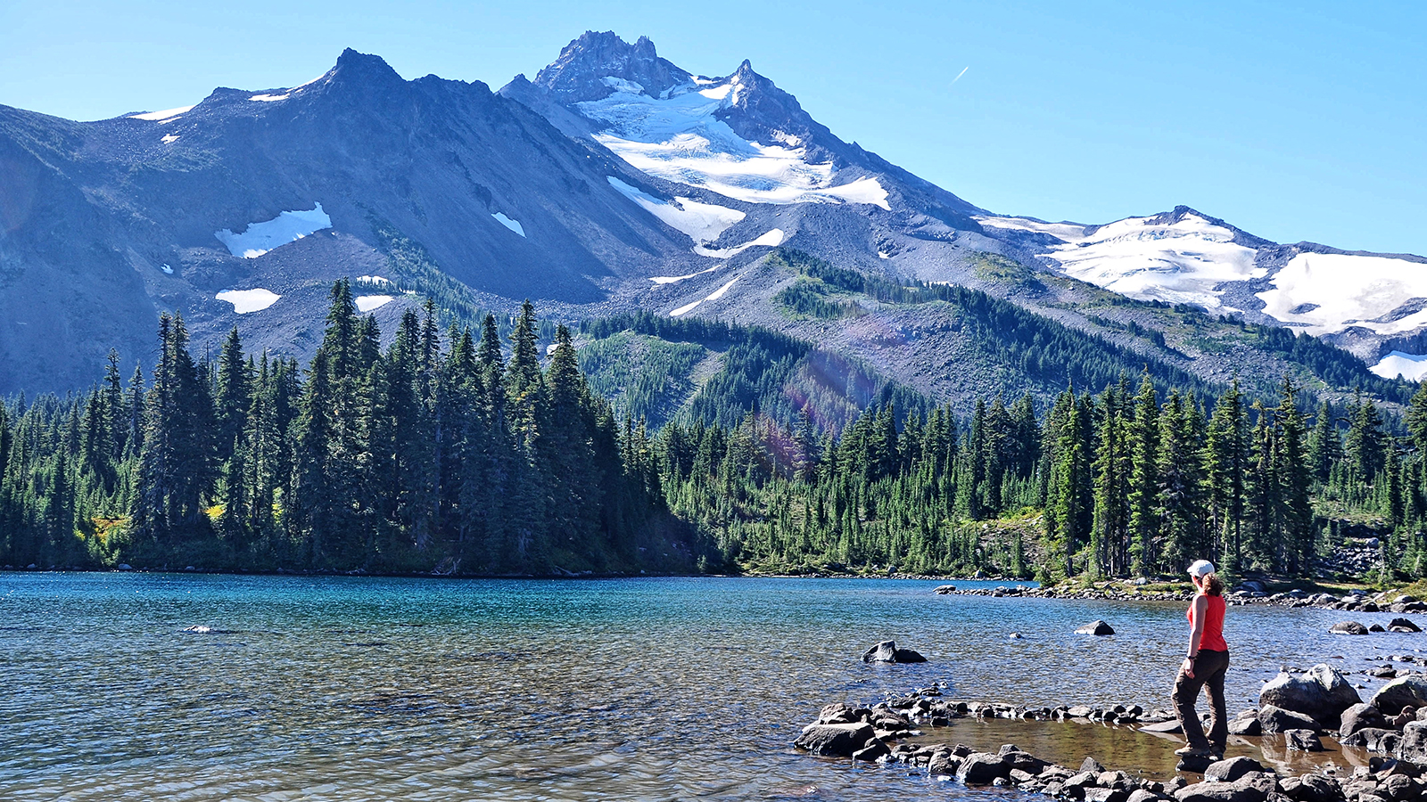 pct-pacific-crest-trail-mount-mt-jefferson-park-wilderness-scout-lake-hiker-hiking-oregon-pctoregon.com